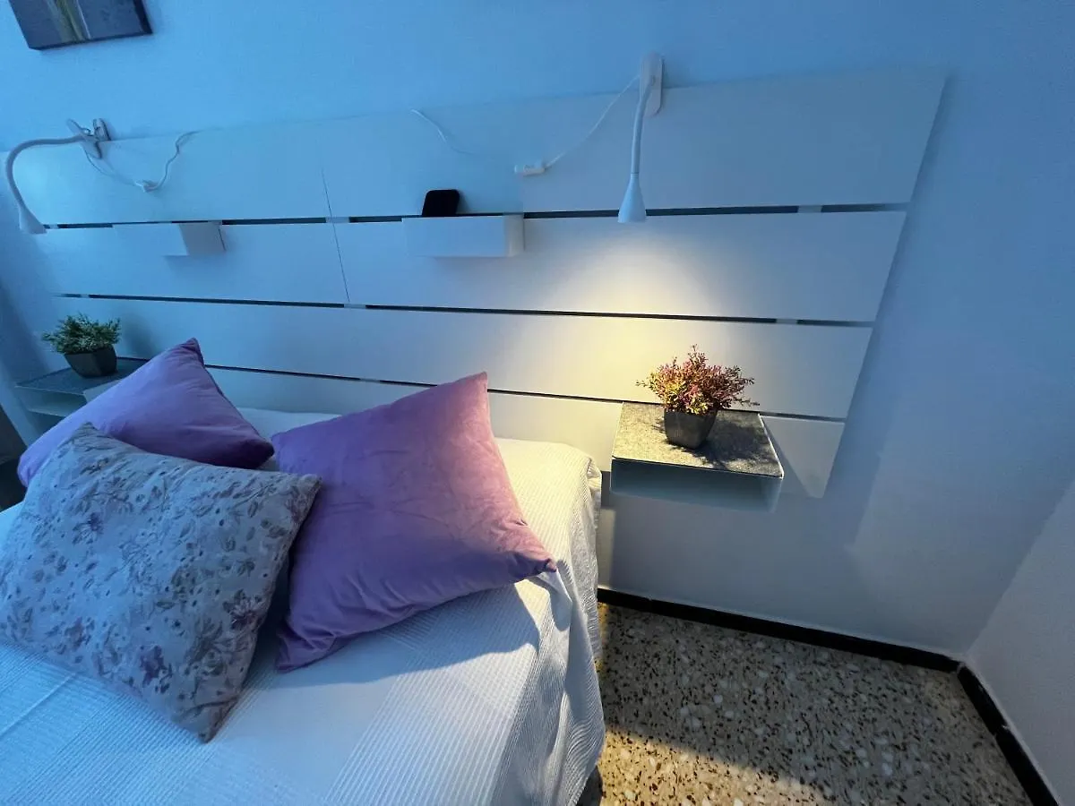 Bed & Breakfast Sarah Kite II Vv, Room 2 El Burrero Spain